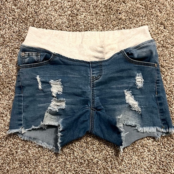 Maternity Jean Shorts - Picture 1 of 4